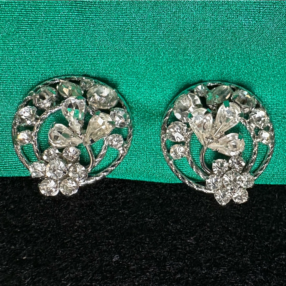 Vendome Crystal Earrings Clip-VINTAGE Spectacular- Floral Crystal Shapes
